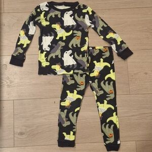 5/$25 Carter's Dinosaur Print Pajama Set - Black and Green